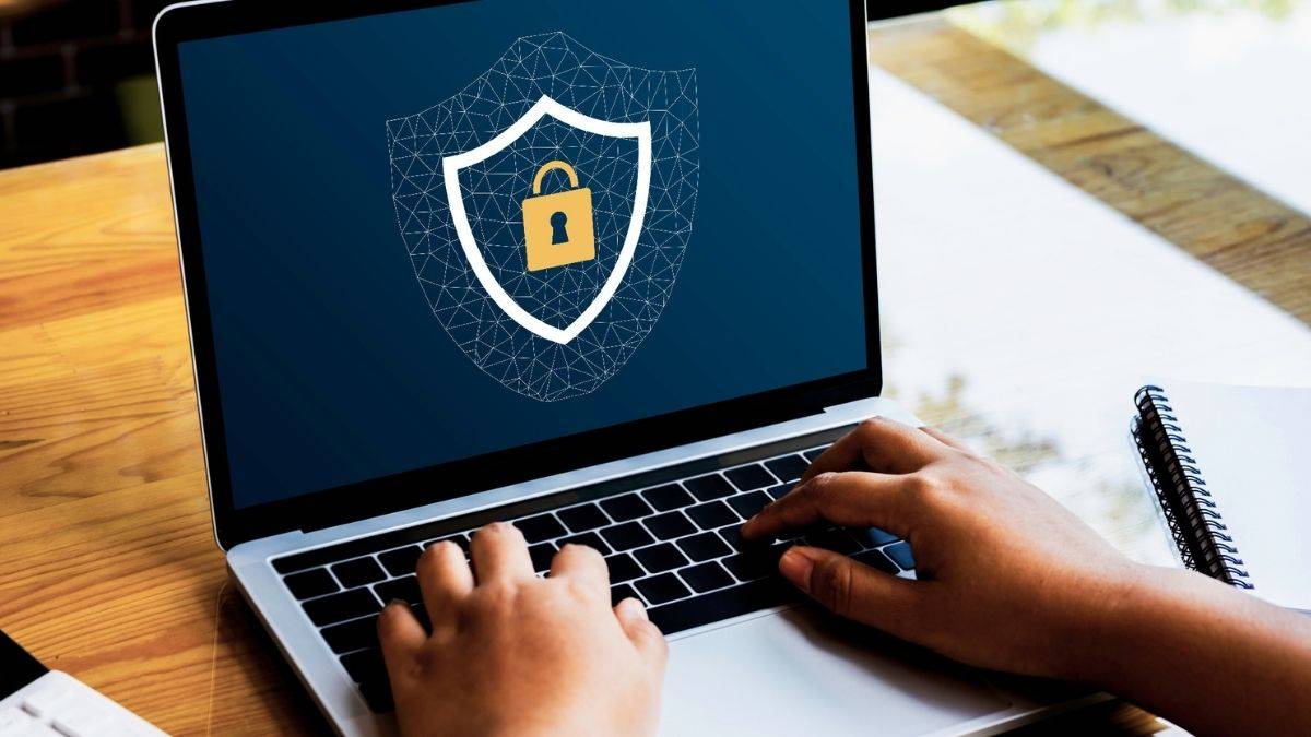 企業(yè)如何對出差在外辦公人員進(jìn)行監(jiān)管？